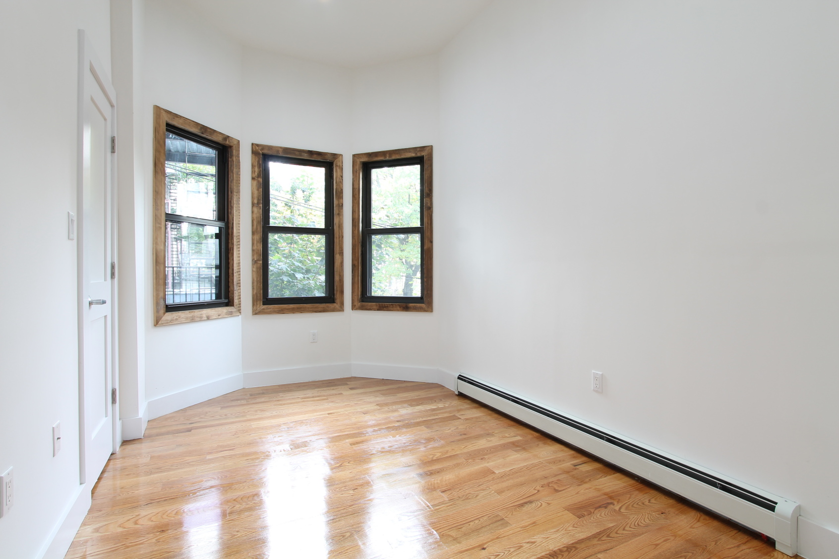455 Greene Avenue, Unit 1R Brooklyn, NY 11216 - Photo 2 of 4