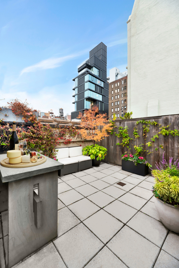 808 Broadway, Unit PHH Manhattan, NY 10003 - Photo 11 of 12