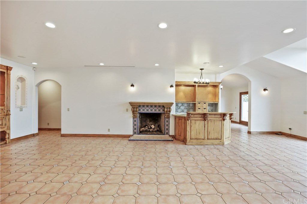 2380 Roscomare Road Los Angeles, CA 90077 - Photo 18 of 51