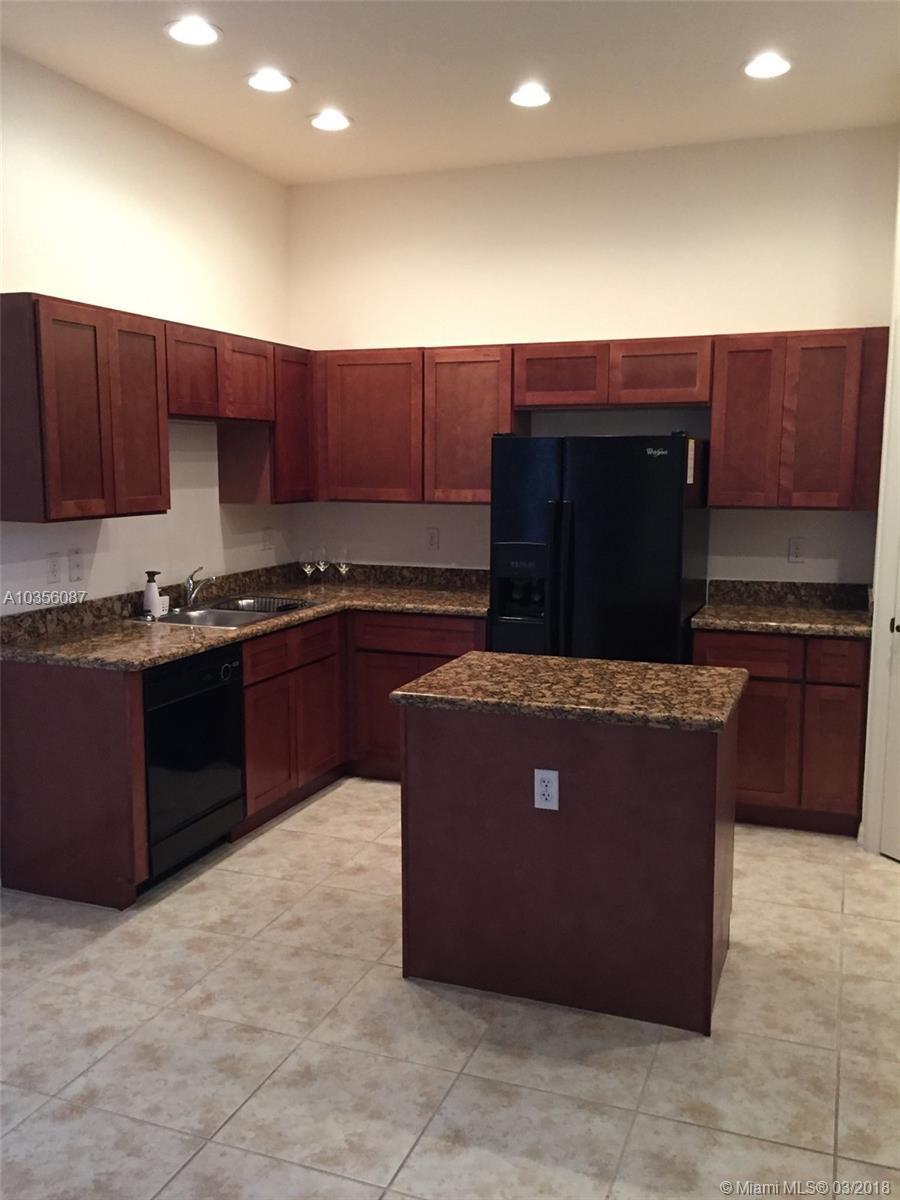 1647 Southeast 23rd Path, Unit 1647 Homestead, FL 33035 - Photo 6 of 15