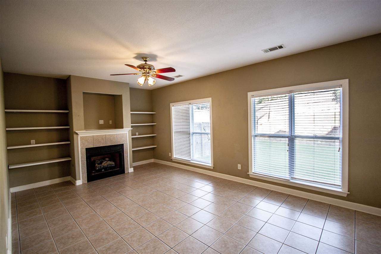 1073 Macon Hall Road Cordova, TN 38018 - Photo 6 of 13 Gallery Image 6