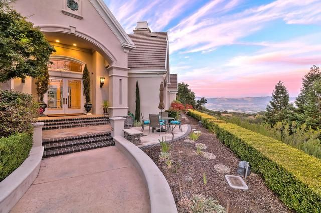 $2,749,000 | 18750 Glen Ayre Drive, Morgan Hill, CA 95037
