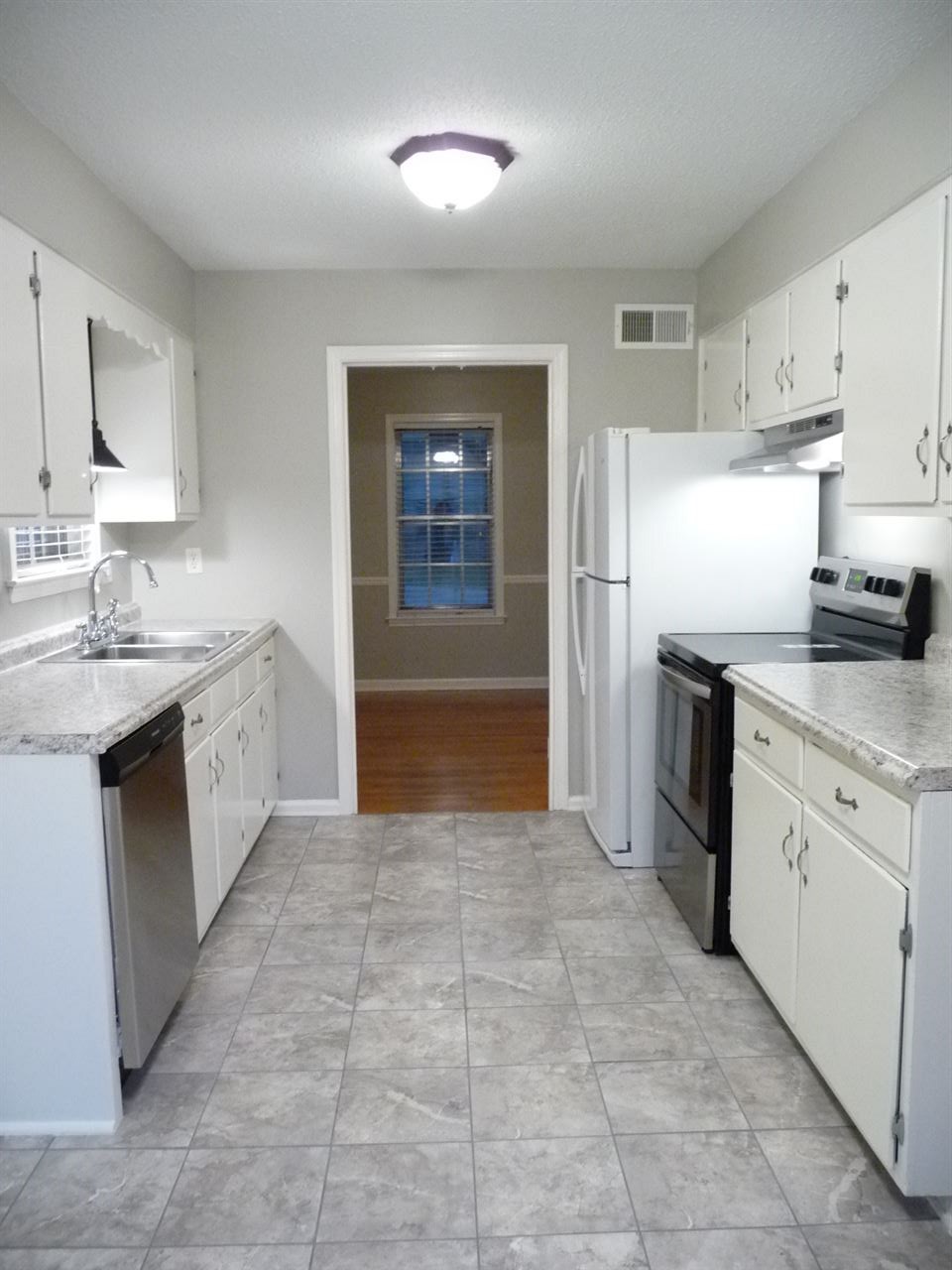 4147 Crain Road Memphis, TN 38128 - Photo 4 of 14