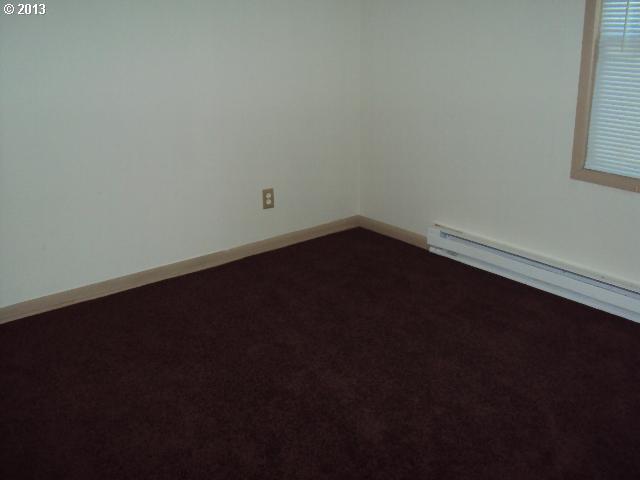4011 Southeast Regner Road Gresham, OR 97080 - Photo 10 of 12