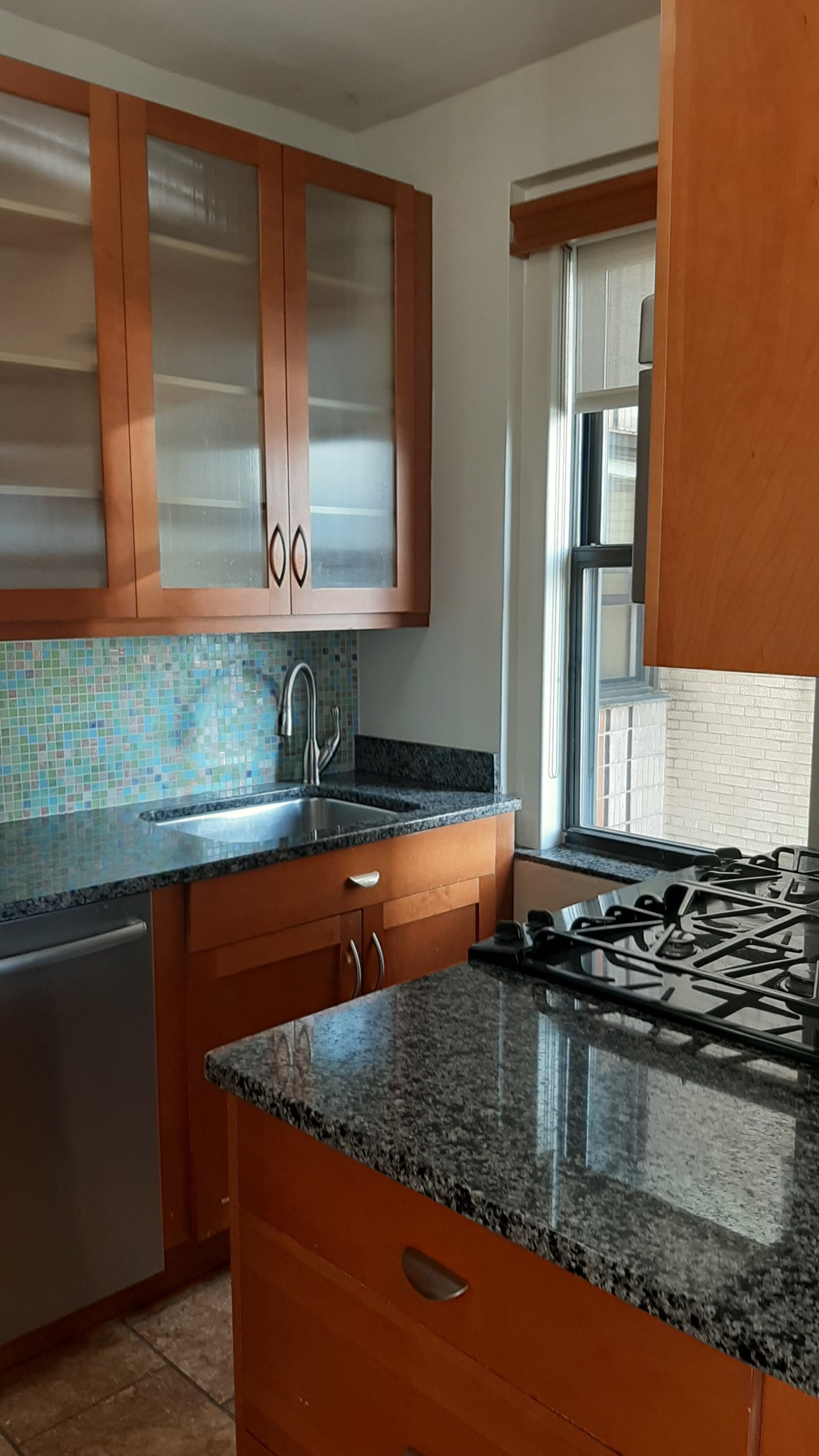 350 Cabrini Boulevard, Unit 7H Manhattan, NY 10040 - Photo 9 of 18