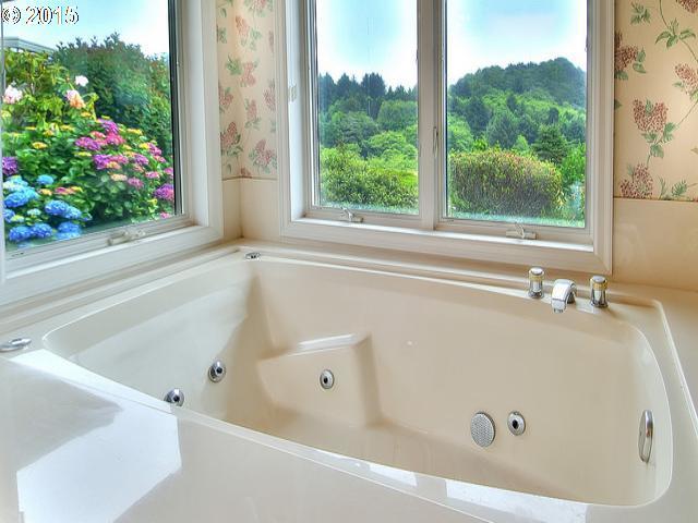 96461 Ridgeway Street Brookings, OR 97415 - Photo 4 of 16