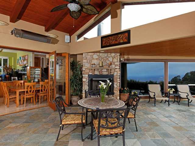 2468 Rue Denise La Jolla, CA 92037 - Photo 3 of 8 Gallery Image 3