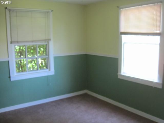 10789 Northwest Gordon Road North Plains, OR 97133 - Photo 11 of 16 Gallery Image 11