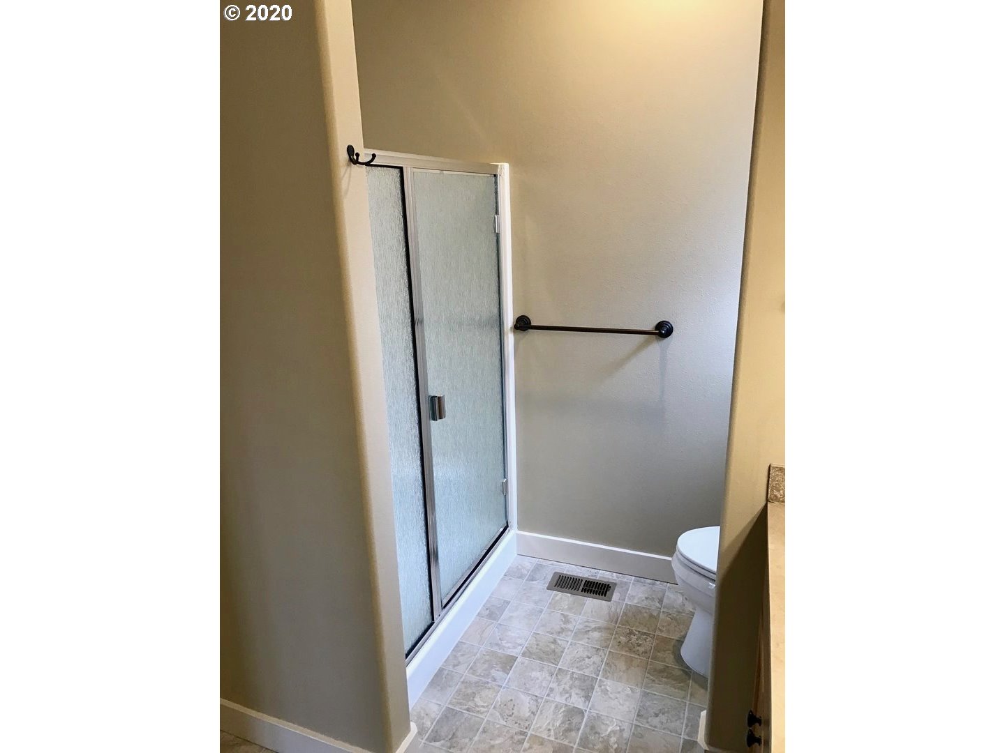1054 South 40th Place Springfield, OR 97478 - Photo 18 of 32 Gallery Image 18