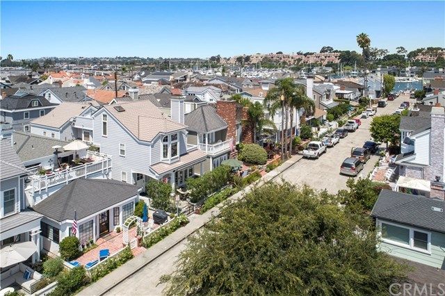 $2,725,000 | 305 Sapphire Avenue, Newport Beach, CA 92662