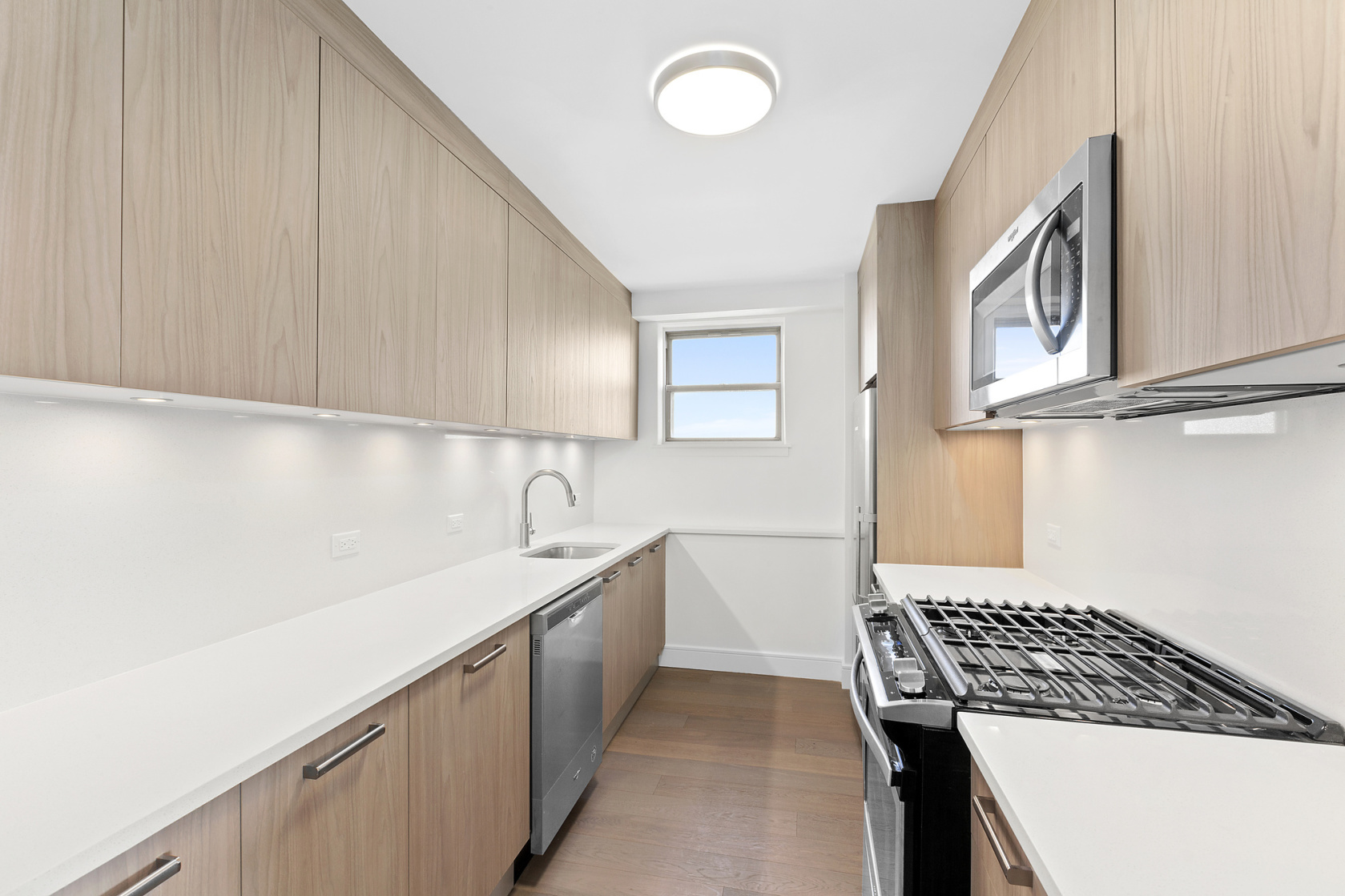 5900 Arlington Avenue, Unit 17B Bronx, NY 10471 - Photo 2 of 19