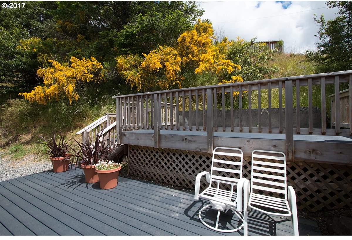 94378 Coldiron Hill Road Gold Beach, OR 97444 - Photo 1 of 22 Gallery Image 1