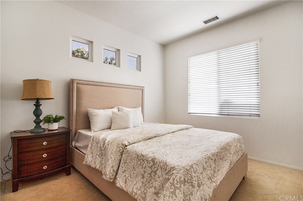 2708 Hibiscus Costa Mesa, CA 92626 - Photo 20 of 24