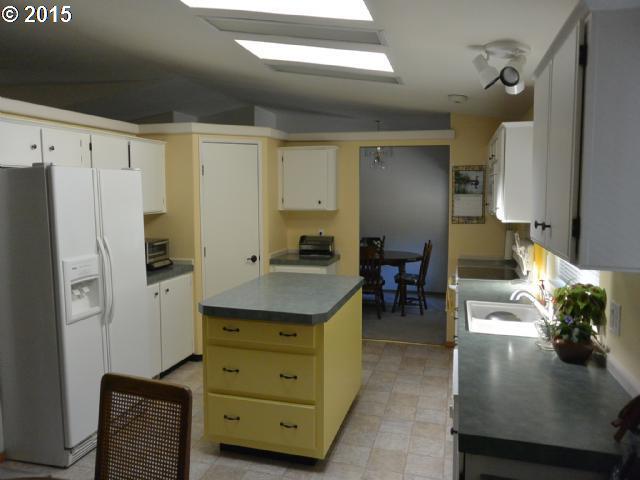 915 Pipeline Road Goldendale, WA 98620 - Photo 6 of 14 Gallery Image 6
