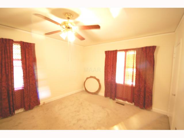 1075 Tatum Road Memphis, TN 38122 - Photo 7 of 11 Bedroom 2