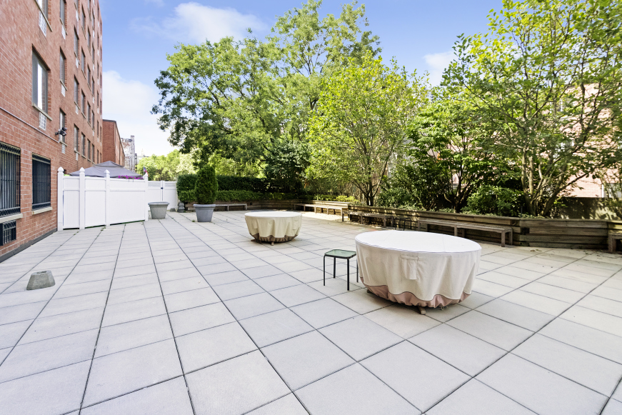 The Palm 333 E 119th St, Manhattan, NY 10035 - Photo 6 of 6