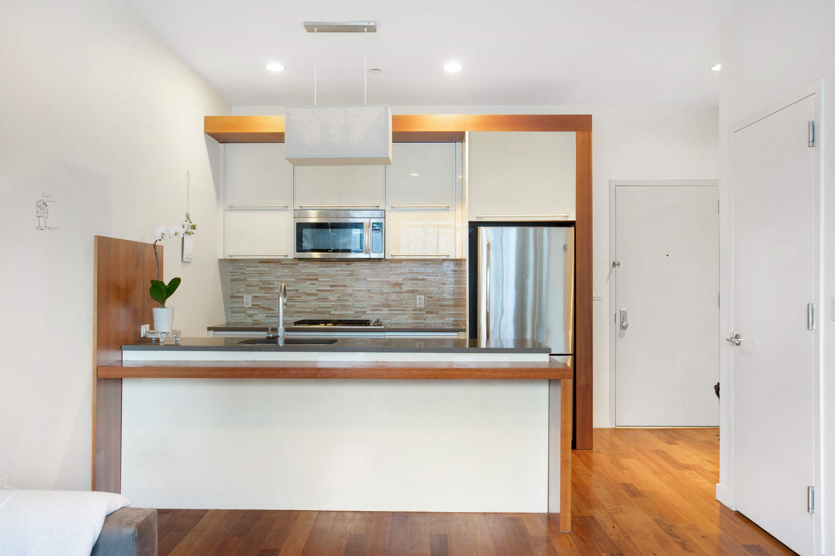 129 Meserole Street, Unit 3A Brooklyn, NY 11206 - Photo 4 of 12