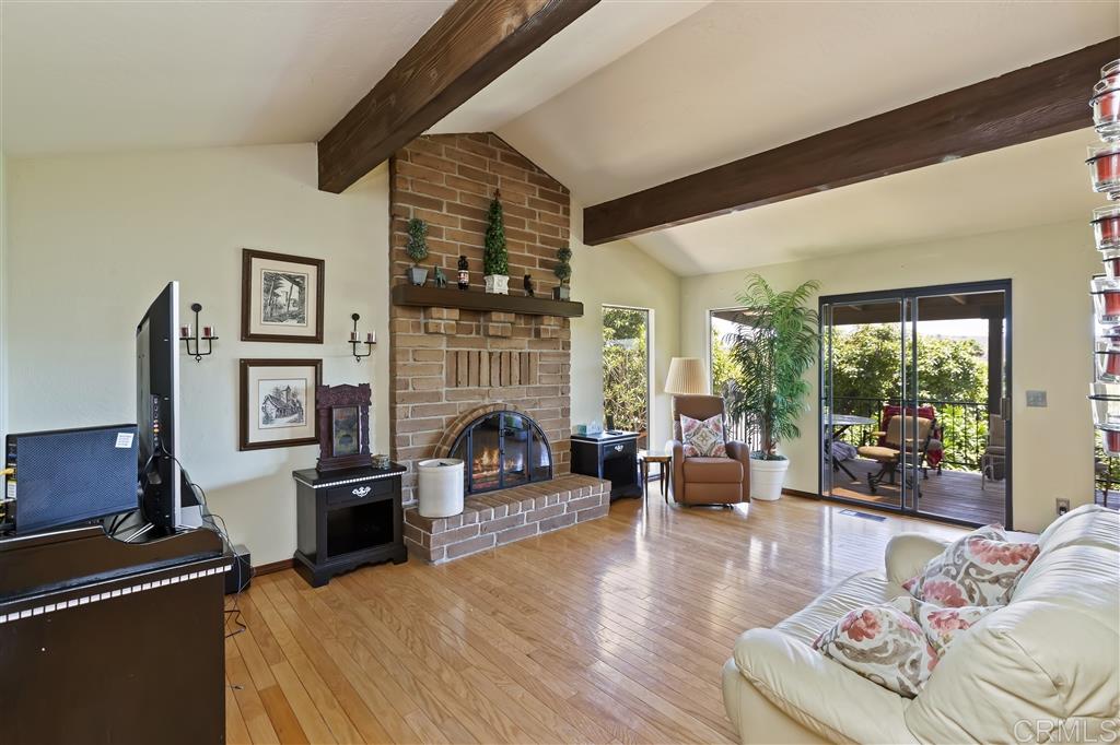 3425 Fairview Drive Vista, CA 92084 - Photo 7 of 25