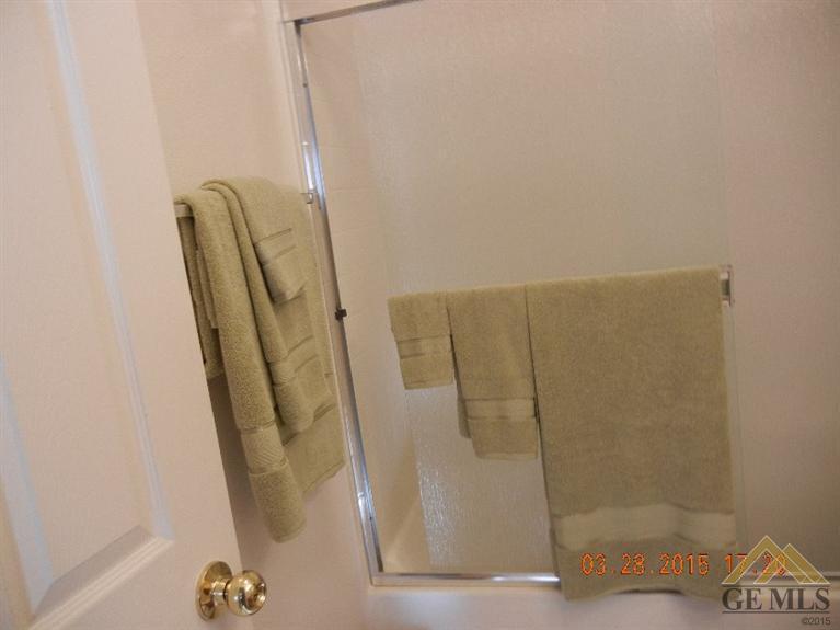 1036 Clearview Street Tehachapi, CA 93561 - Photo 19 of 20 Gallery Image 19