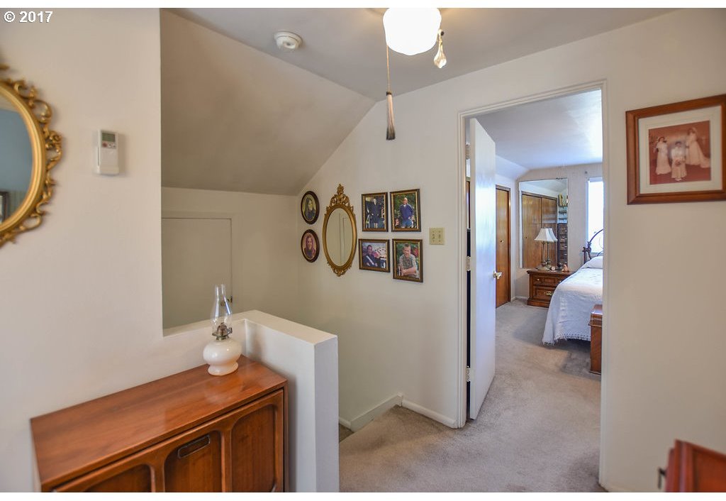 120 Cunningham Road Kelso, WA 98626 - Photo 17 of 24 Gallery Image 17