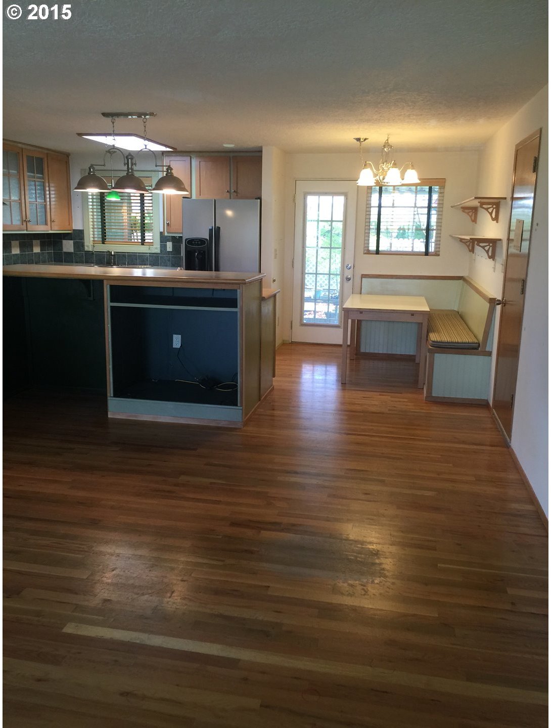 1817 Umpqua Road Woodburn, OR 97071 - Photo 3 of 13 Gallery Image 3