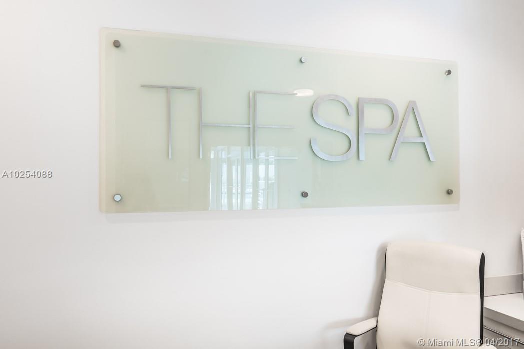 90 Southwest 3rd Street, Unit 4006 Miami, FL 33130 - Photo 11 of 15