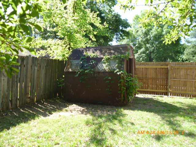 6324 Ridge Manor Drive Memphis, TN 38115 - Photo 7 of 11 Gallery Image 7