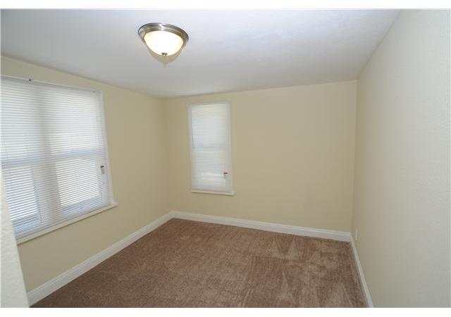 9975 Sierra Madre Road Spring Valley, CA 91977 - Photo 10 of 21 Gallery Image 10