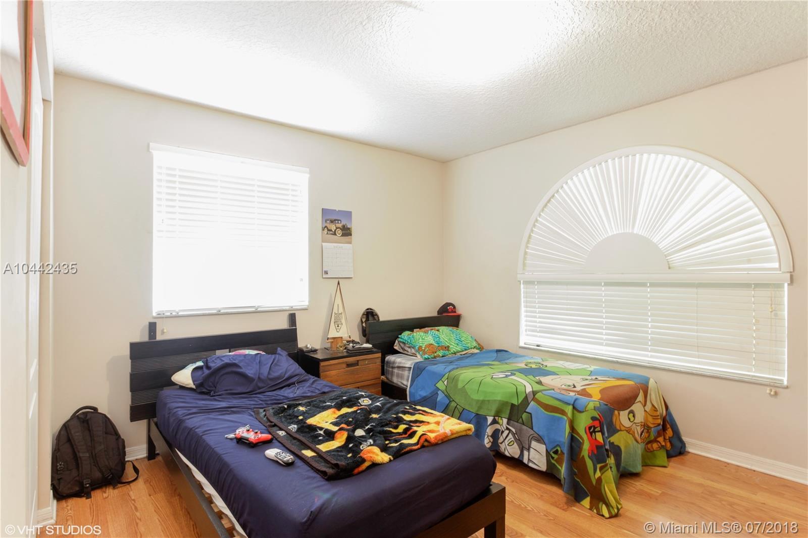 10360 Southwest 166th Court Miami, FL 33196 - Photo 12 of 15