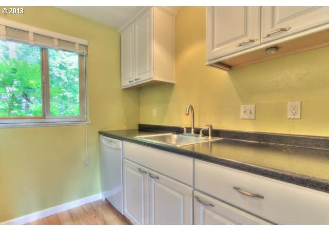 12612 Northwest Barnes Road, Unit 2 Portland, OR 97229 - Photo 5 of 16 Gallery Image 5