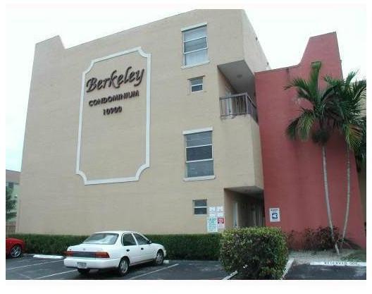 10900 Southwest 104th Street, Unit 316 Miami, FL 33176 - Photo 1 of 3