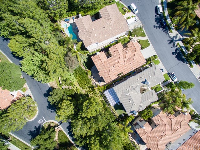 24607 Garland Drive Valencia, CA 91355 - Photo 19 of 20