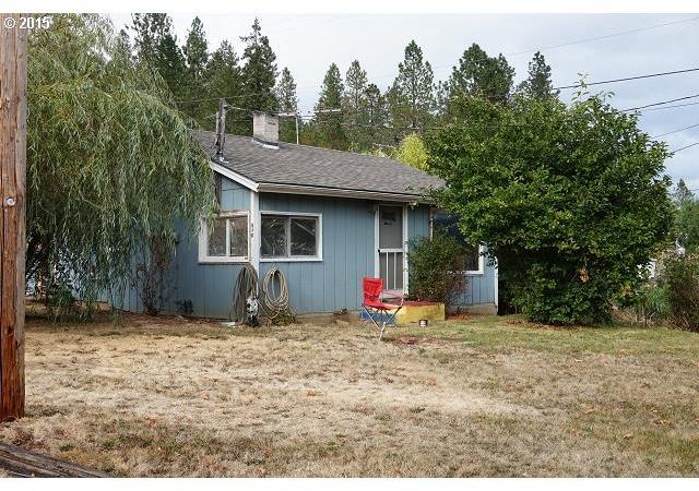 430 North Side Road Sutherlin, OR 97479 - Photo 2 of 27