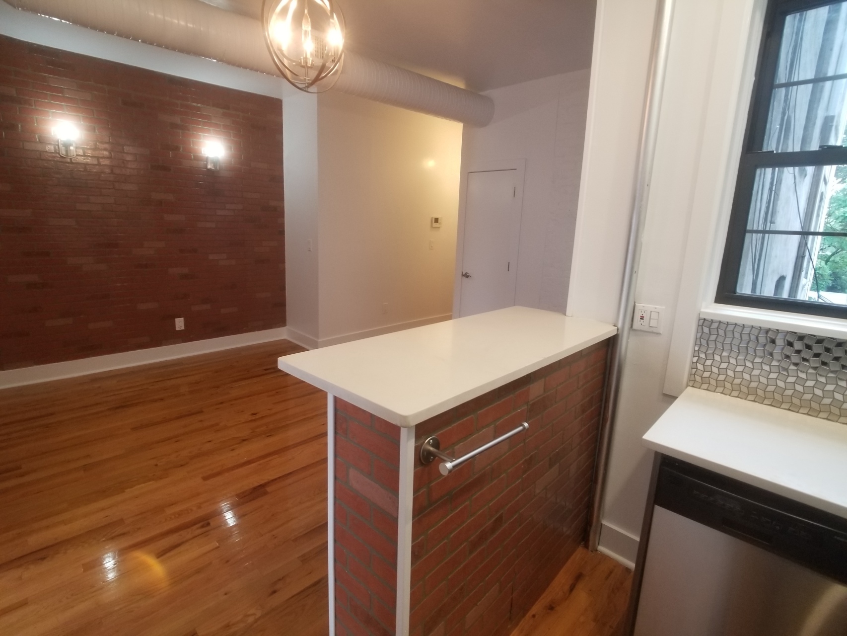 524 Metropolitan Avenue, Unit 9 Brooklyn, NY 11211 - Photo 4 of 9