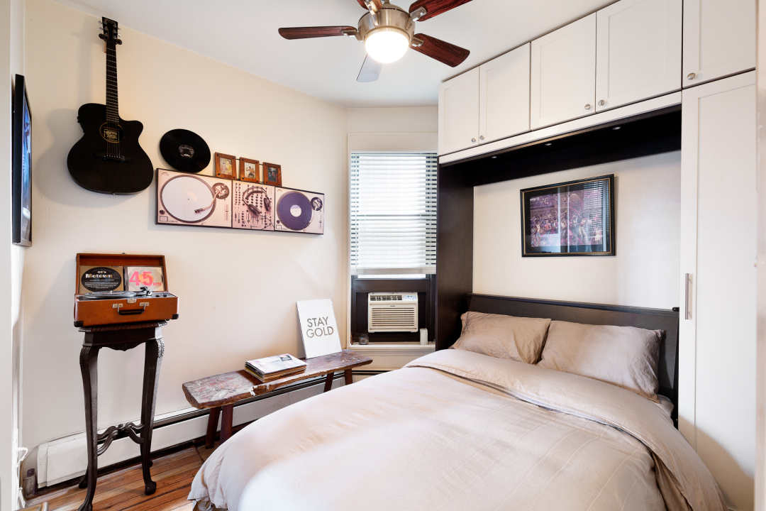 115 Charles Street, Unit 11 Manhattan, NY 10014 - Photo 4 of 6