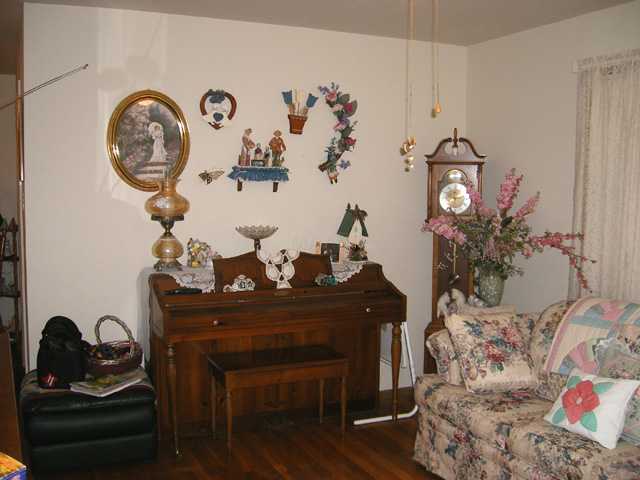 1529 Duke Road Memphis, TN 38108 - Photo 4 of 10