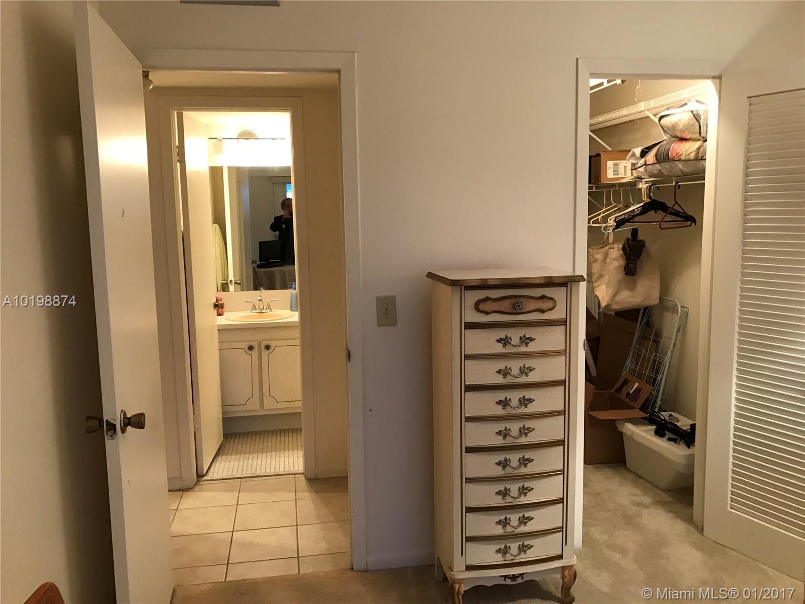 33 Suffolk A, Unit 33 Boca Raton, FL 33434 - Photo 11 of 11