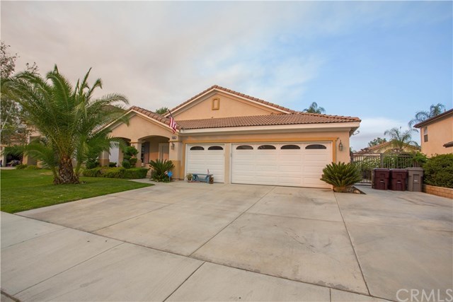 25342 Clear Canyon Circle Menifee, CA 92584 - Photo 2 of 34