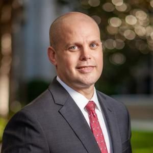 Jonathan Wiesenfelder, Agent in  - Compass