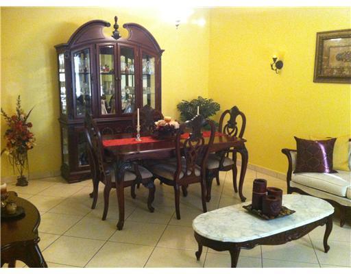 17350 Northwest 67th Avenue, Unit 303 Hialeah, FL 33015 - Photo 2 of 5