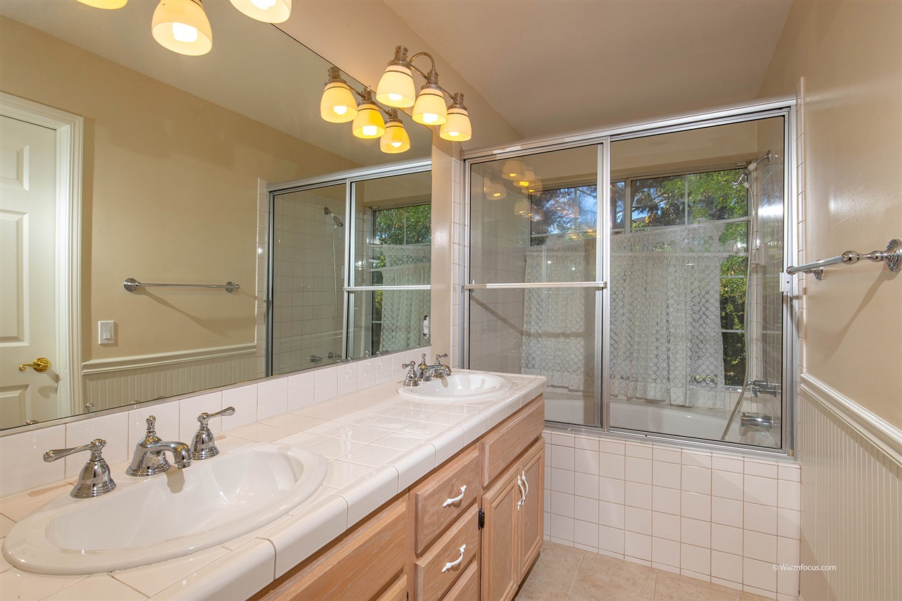 8442 Mesa View Road Santee, CA 92071 - Photo 15 of 24 Gallery Image 15