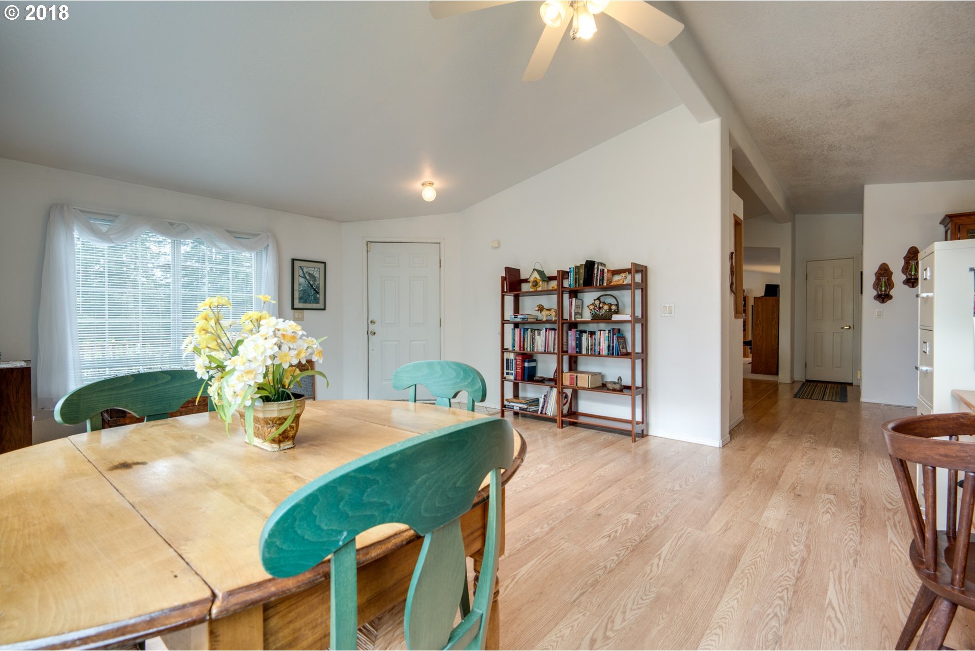 1108 Hazel Dell Road Castle Rock, WA 98611 - Photo 6 of 27 Gallery Image 6