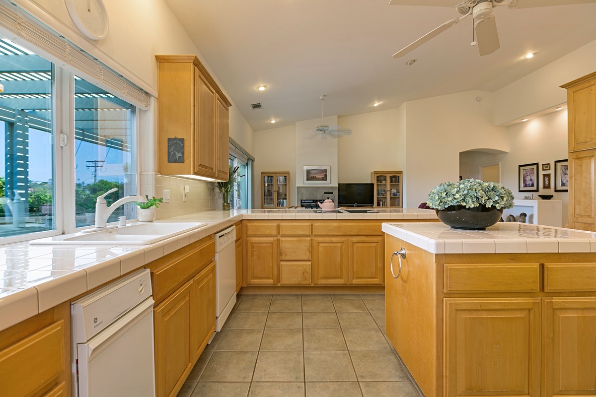 1102 North Crescent Ridge Road Fallbrook, CA 92028 - Photo 8 of 25