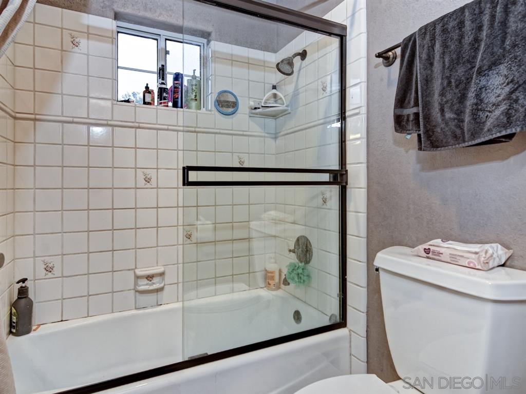 2101 Charles Dewitt Way Alpine, CA 91901 - Photo 19 of 25