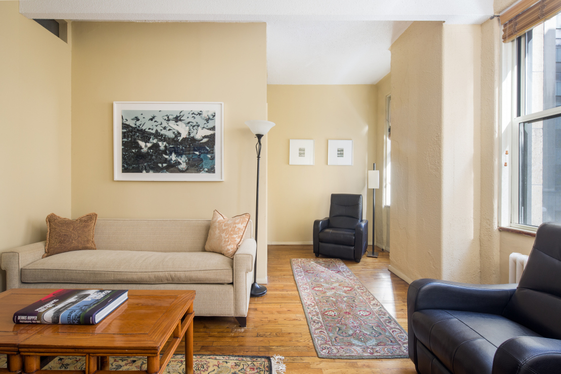 4 Lexington Avenue, Unit 3C Manhattan, NY 10010 - Photo 2 of 5