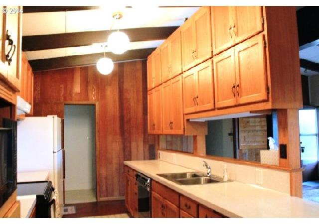53287 West Ferndale Road Milton Freewater, OR 97862 - Photo 5 of 16