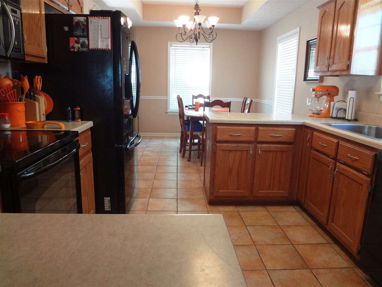 10010 Cameron Ridge Trail Memphis, TN 38016 - Photo 17 of 24 Gallery Image 17