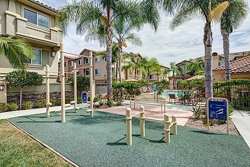 4036 Aidan Circle Carlsbad, CA 92008 - Photo 6 of 25