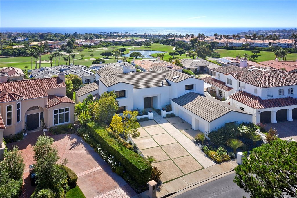 27 Gavina Dana Point, CA 92629 - Photo 2 of 55