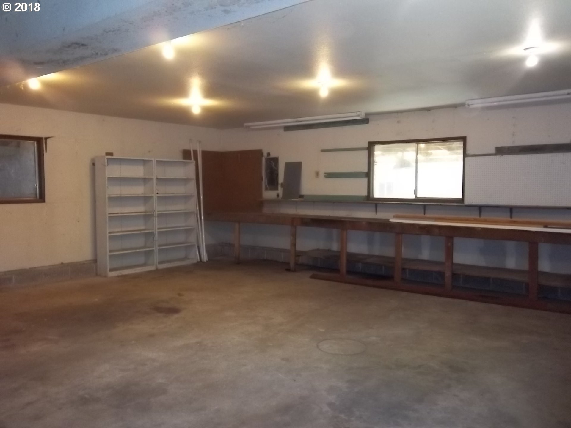 2230 North Lake Road Lakeside, OR 97449 - Photo 18 of 23 Gallery Image 18